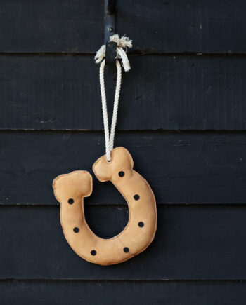 Equestrian Legetøj Til Hest Clippity Clop Horseshoe - Hy Equestrian Coolbaby